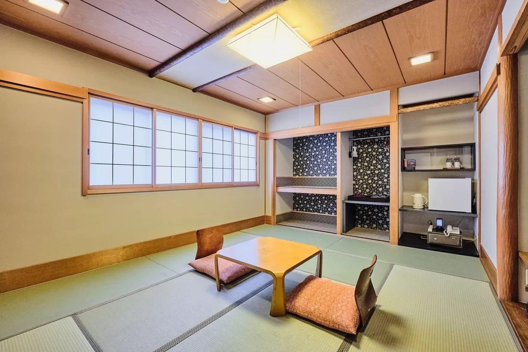 Kyoya Ryokan Nagoya Exterior photo