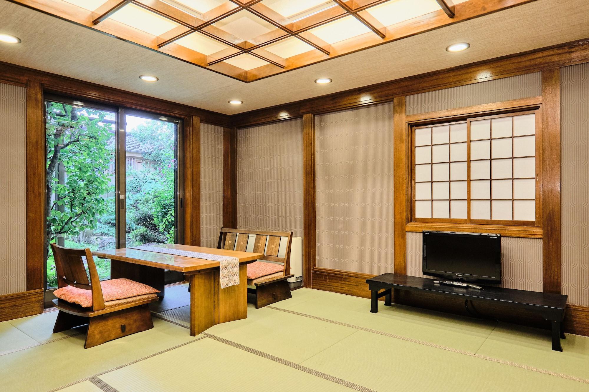 Kyoya Ryokan Nagoya Exterior photo